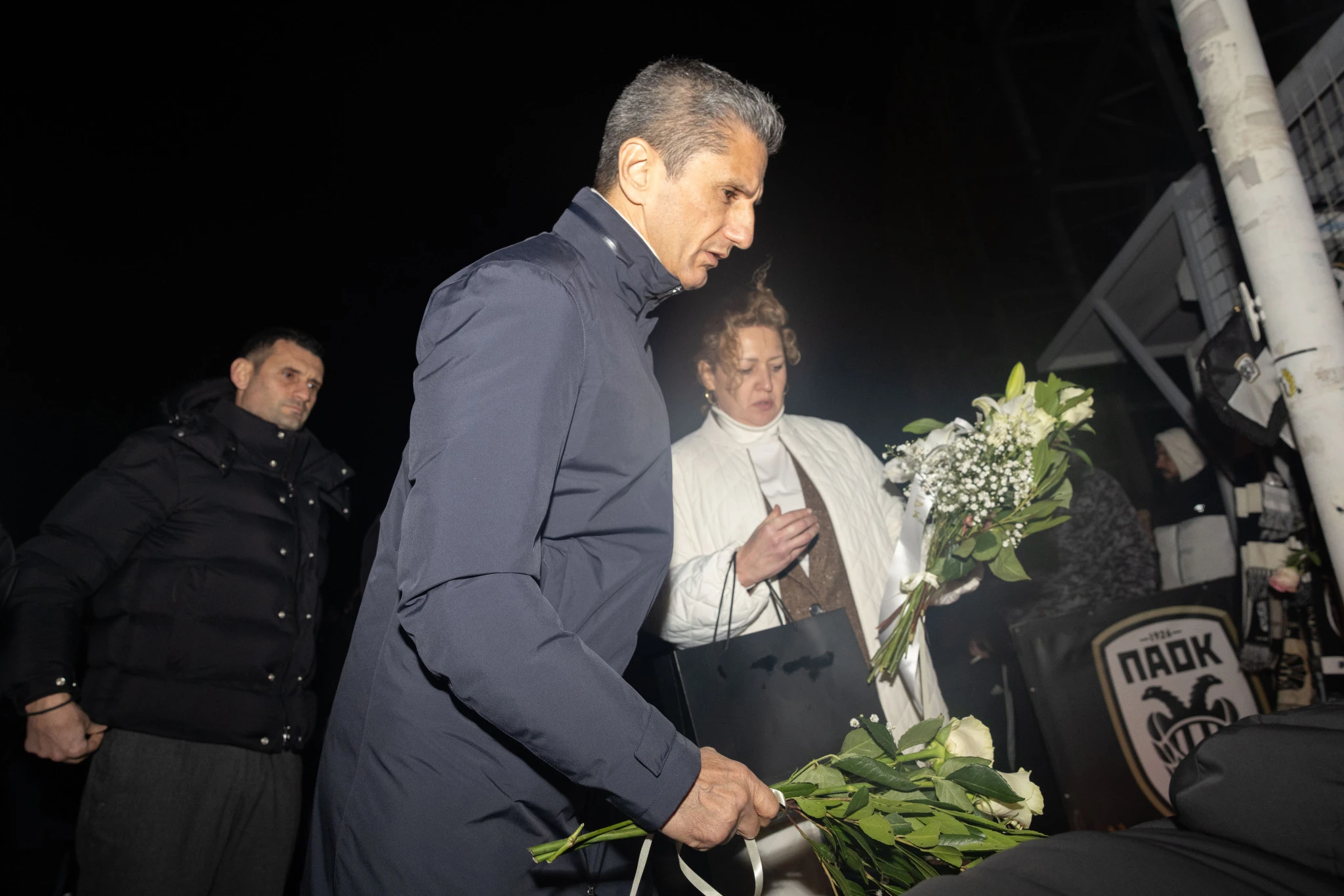 Ο Ραζβάν Λουτσέσκου και η Μαρία Γκοντσάρεβα σε κλίμα οδύνης / Πηγή: Eurokinissi