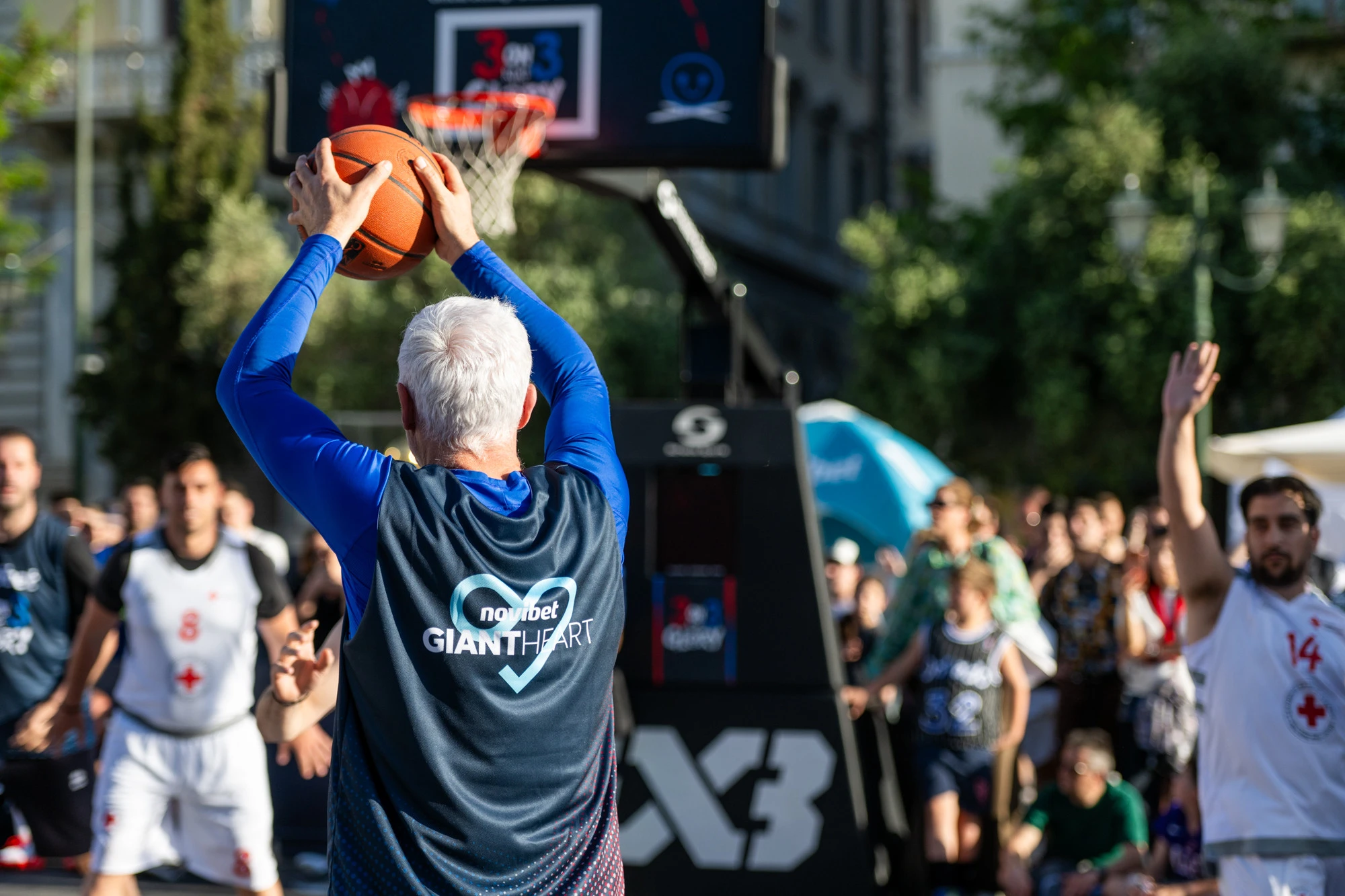  Το Giant Heart της Novibet στηρίζει το έργο του Ελληνικού Ερυθρού Σταυρού