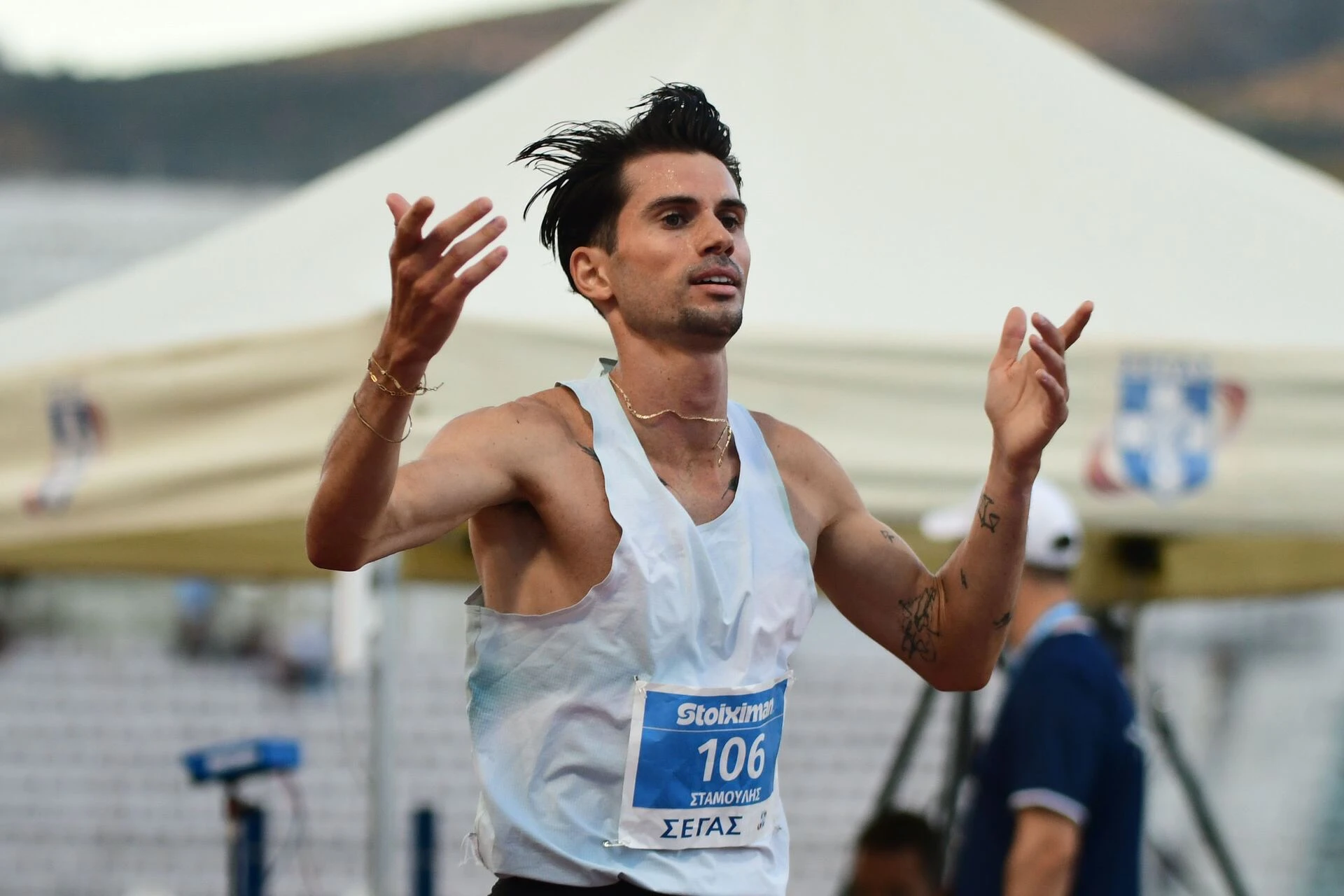 Ο Γιώργος Σταμούλης μετά τη νίκη του στα 3000μ στιπλ / Πηγή: Eurokinissi
