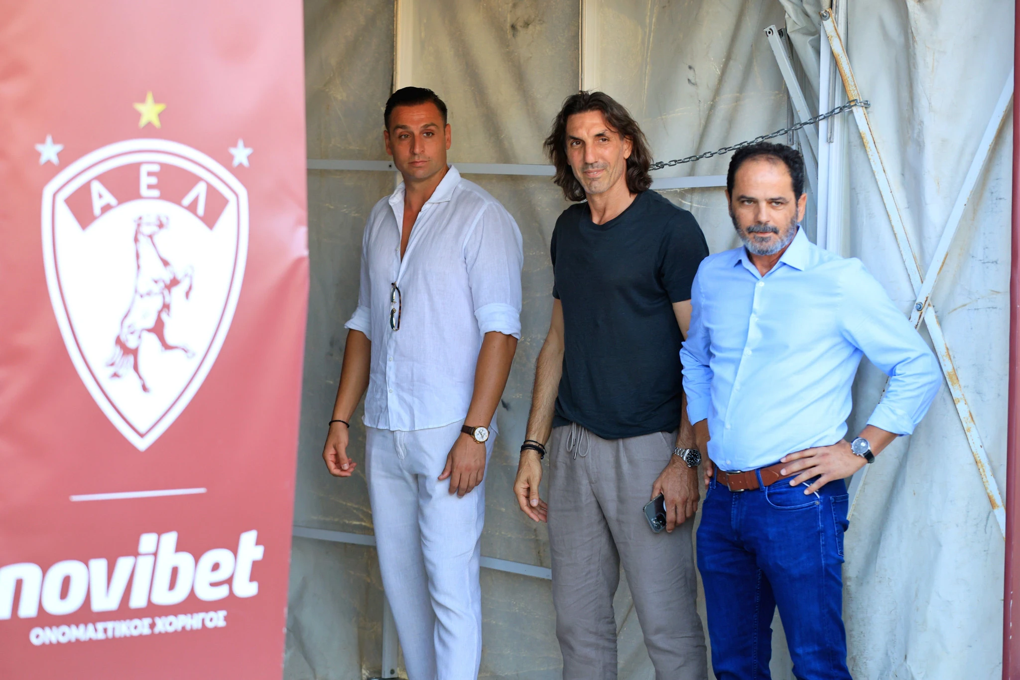 ael-5269405.jpg