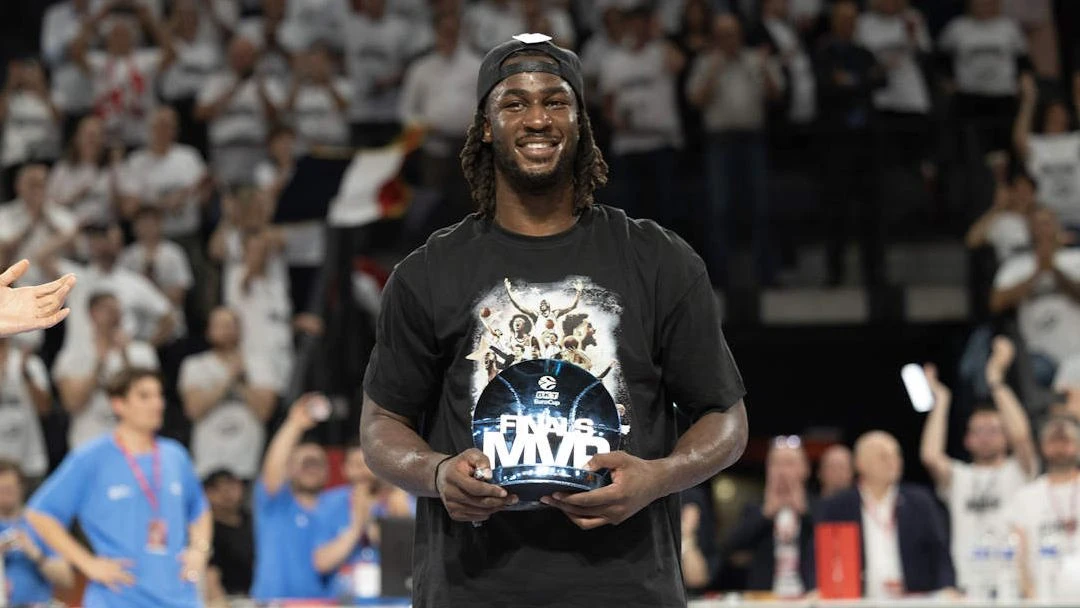 Ο Άνταμ Μοκόκα MVP των τελικών του EuroCup / Πηγή: 