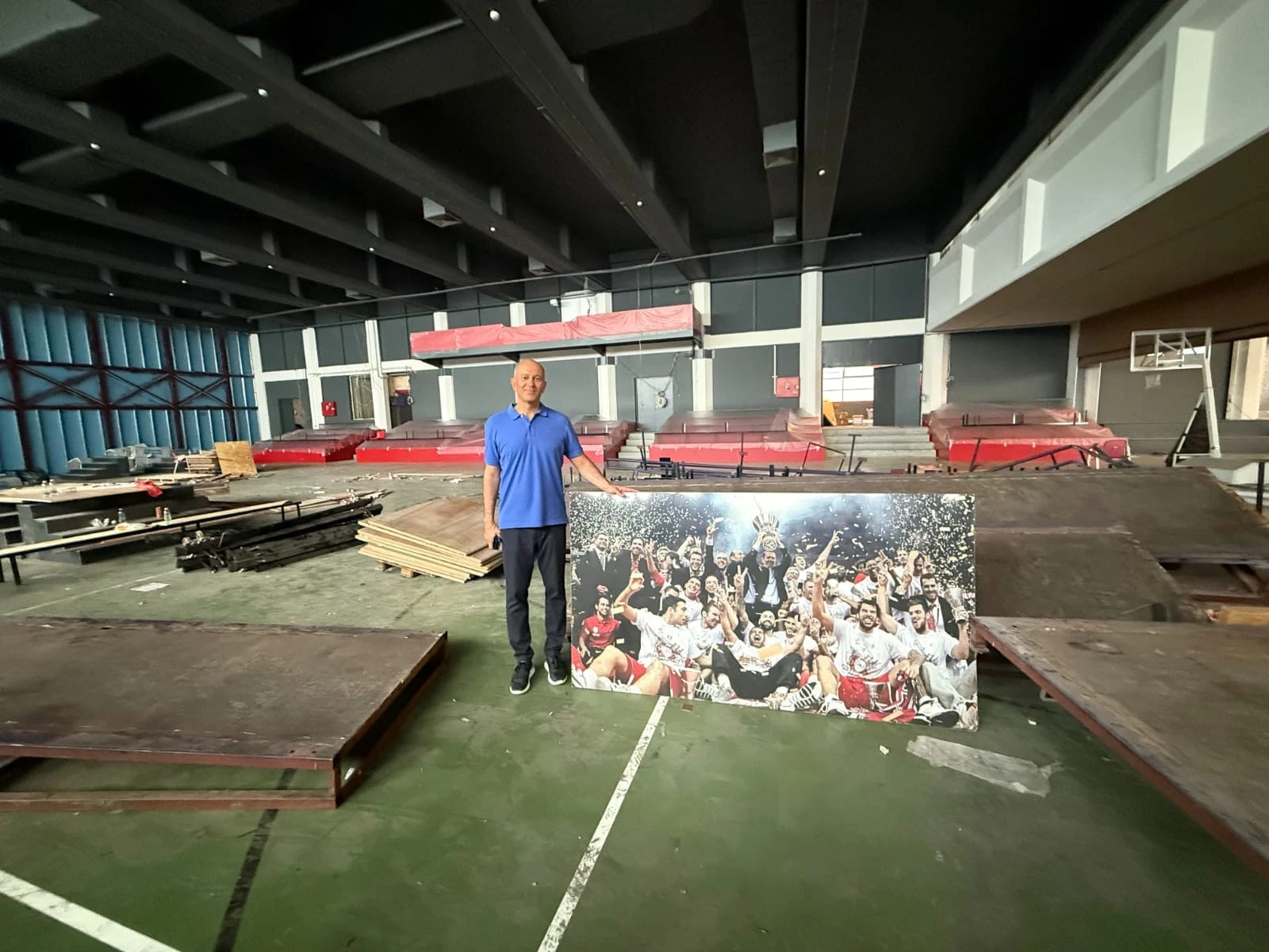 Ο Γιώργος Αγγελόπουλος στο ΣΕΦ / Πηγή: olympiacosbc