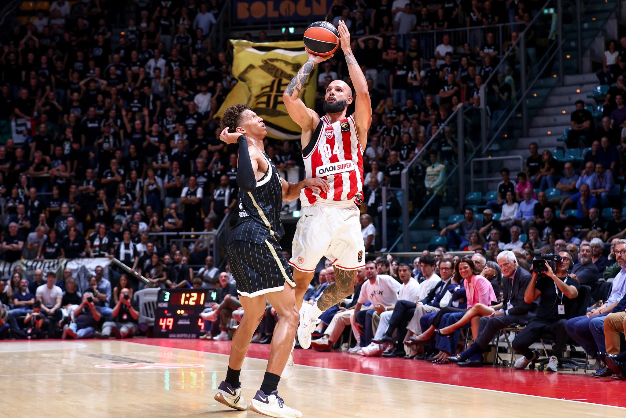 Στιγμιότυπο από το Βίρτους Μπολόνια - Ολυμπιακός, Πηγή: Eurokinissi