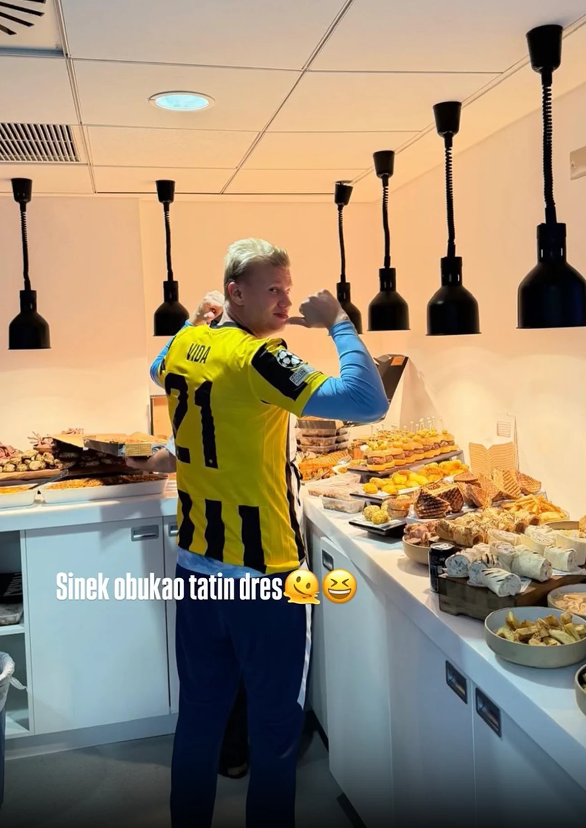 Ο Έρλινγκ Χάαλαντ με τη φανέλα του Βίντα / Πηγή: IG ivana_vida
