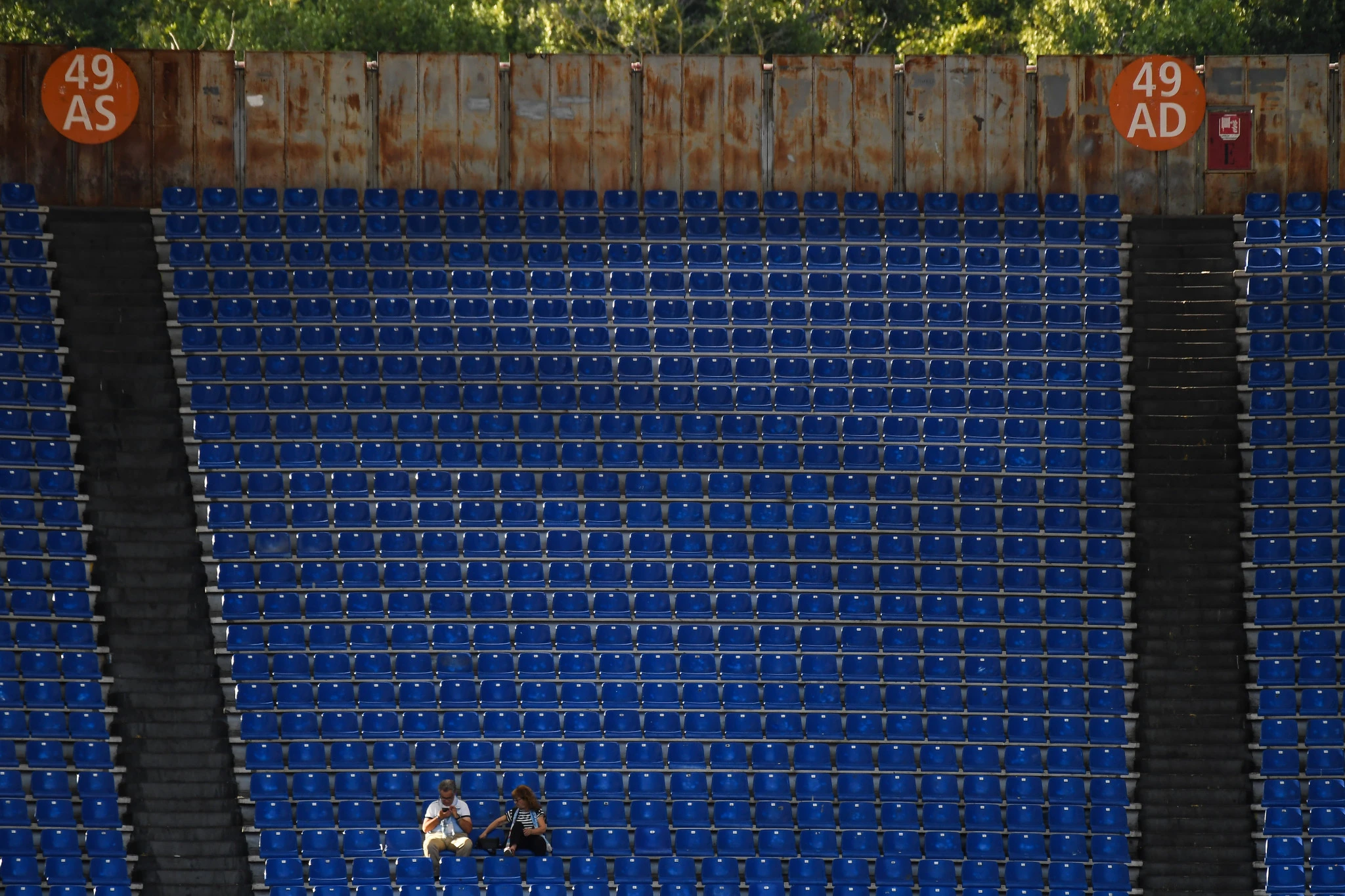 Η απίθανη εικόνα από τις άδειες εξέδρες στο ντέρμπι Λάτσιο - Μίλαν / GettyImages
