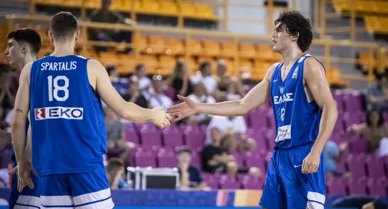 Σούλης και Σπάρταλης πανηγυρίζουν, Πηγή: FIBA