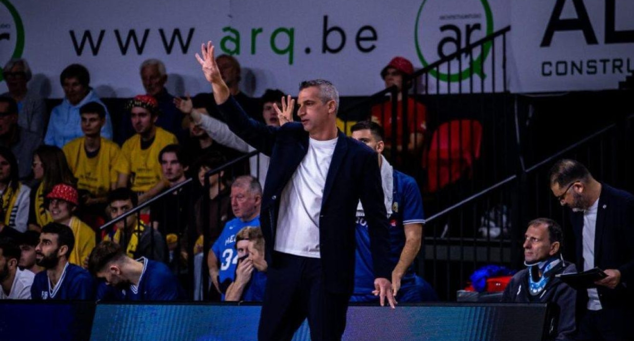 O Νίκος Παπανικολόπουλος