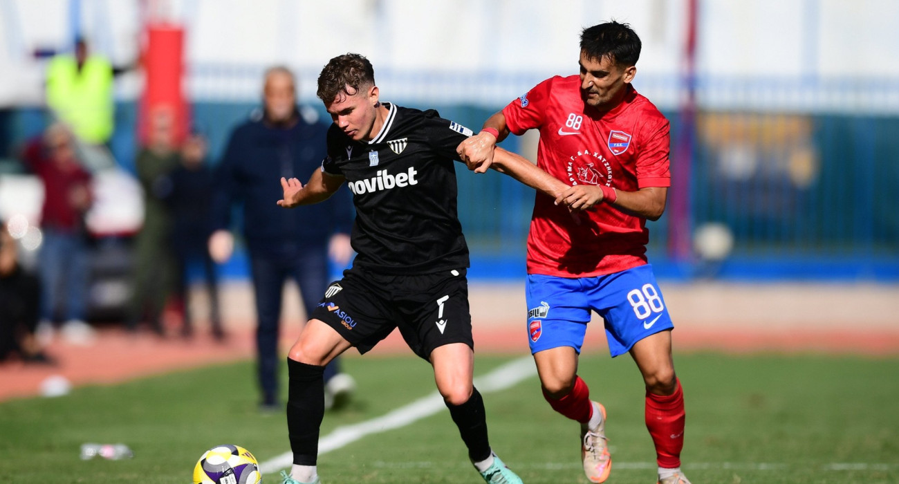 Φάση από το Πανιώνιος-Καλαμάτα για τη Super League 2 / Πηγή: Eurokinissi