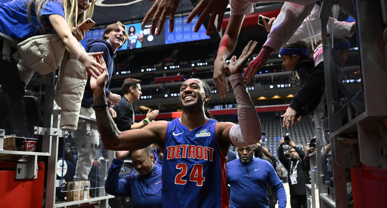 Ο Ντάνις Τζένκινς - Photo by Chris Schwegler/NBAE via Getty Images