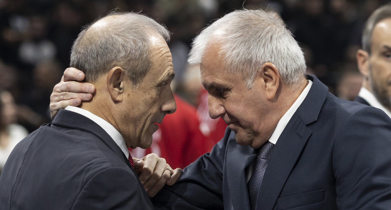 Οι δύο ζωντανοί θρύλοι της Euroleague, Ζέλικο Ομπράντοβιτς και Έτορε Μεσίνα / Πηγή: Srdjan Stevanovic / Euroleague Basketball via Getty Images