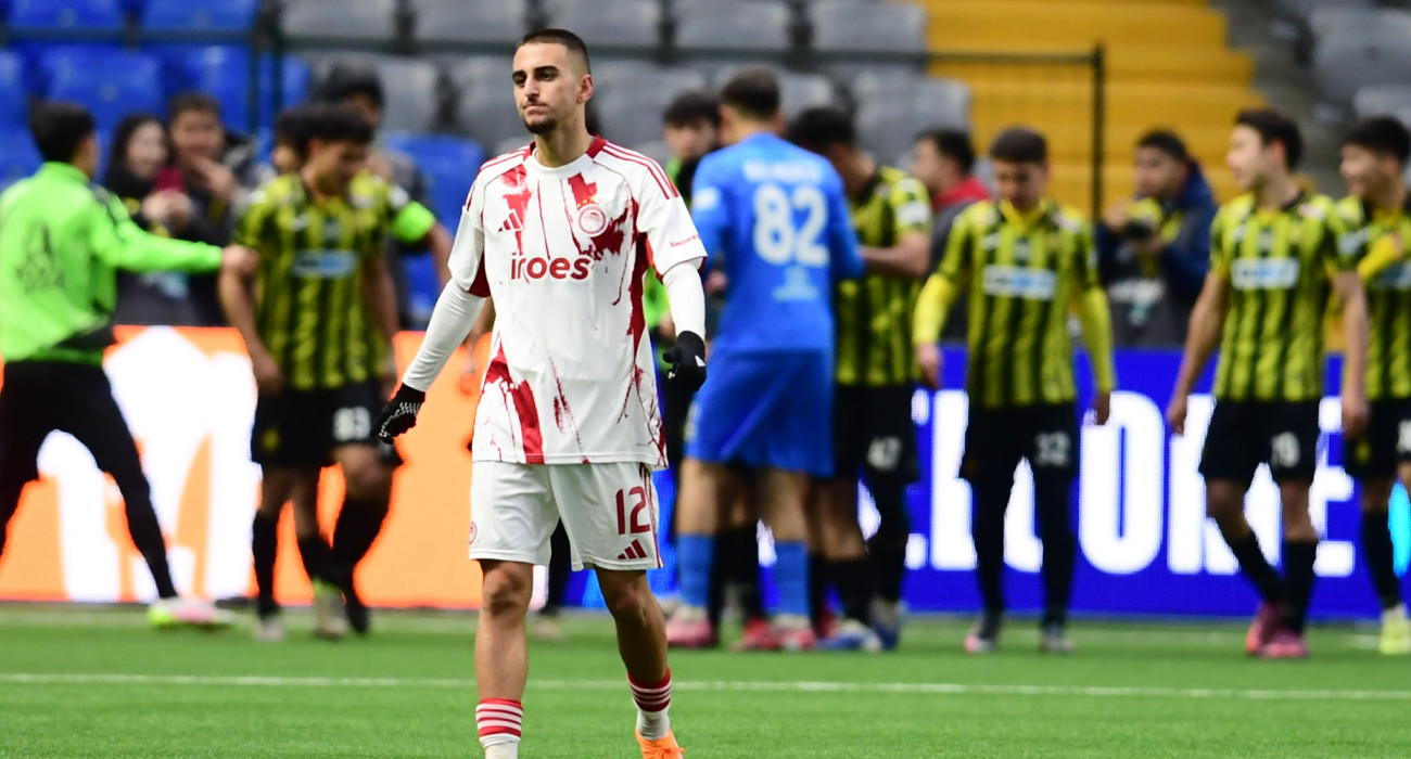 Οι παίκτες της Καϊράτ πανηγυρίζουν το 2-0 / Πηγή: Eurokinissi