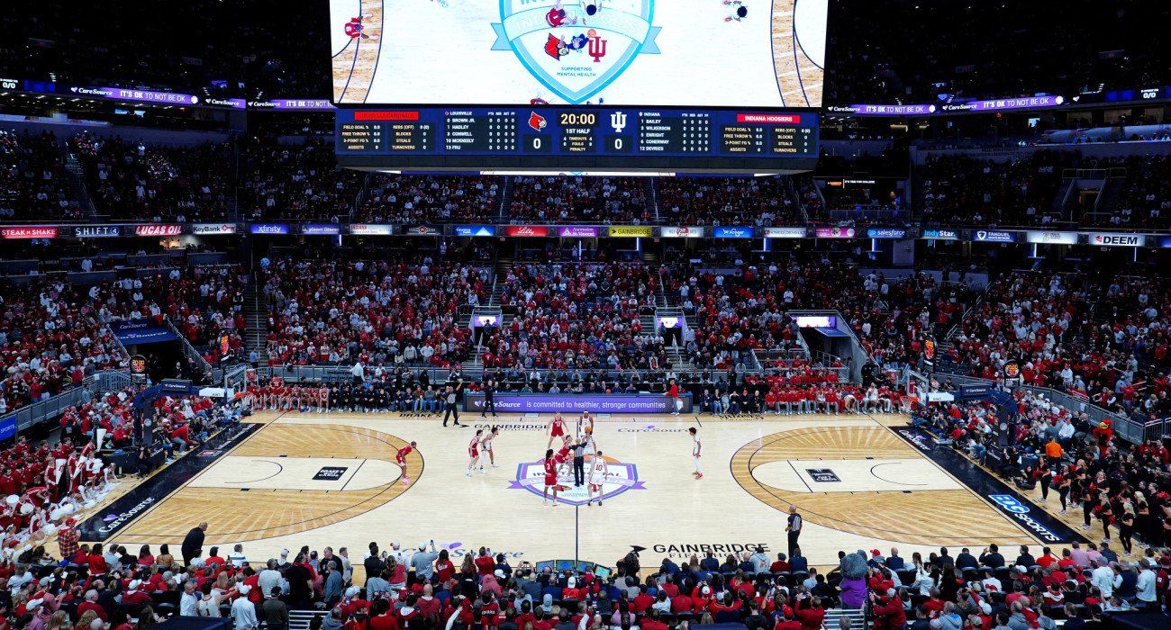 Το Gainbridge Fieldhouse της Ιντιανάπολις από το ματς που έκανε ντεμπούτο η νέα εφαρμοφή του CBS / Πηγή: Brian Spurlock/Icon Sportswire via Getty Images