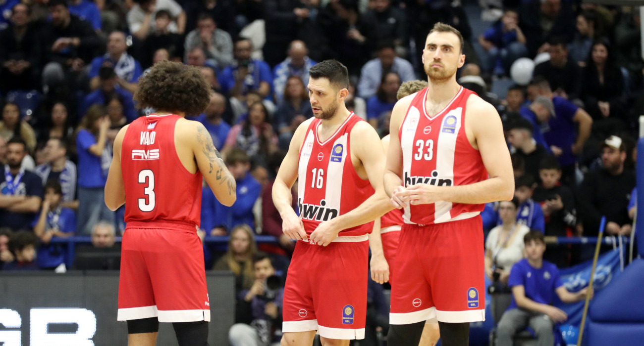 Στιγμιότυπο με τους παίκτες του Ολυμπιακού από την αναμέτρηση με τον Ηρακλή /  Πηγή:  InTime