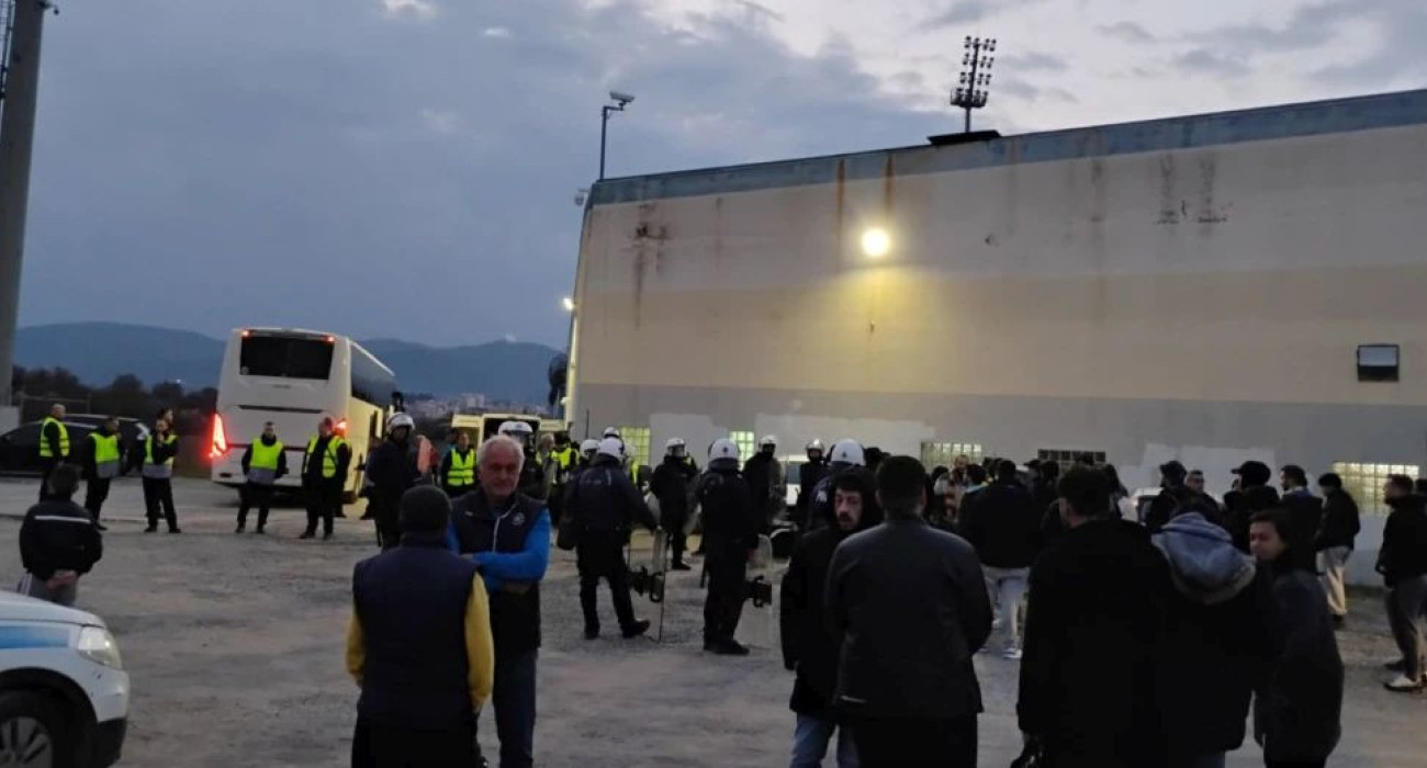 Ξέσπασαν οι οπαδοί του Αστέρα AKTOR μετά την ήττα από τον Πανσερραϊκό / Πηγή: Arcadiasports