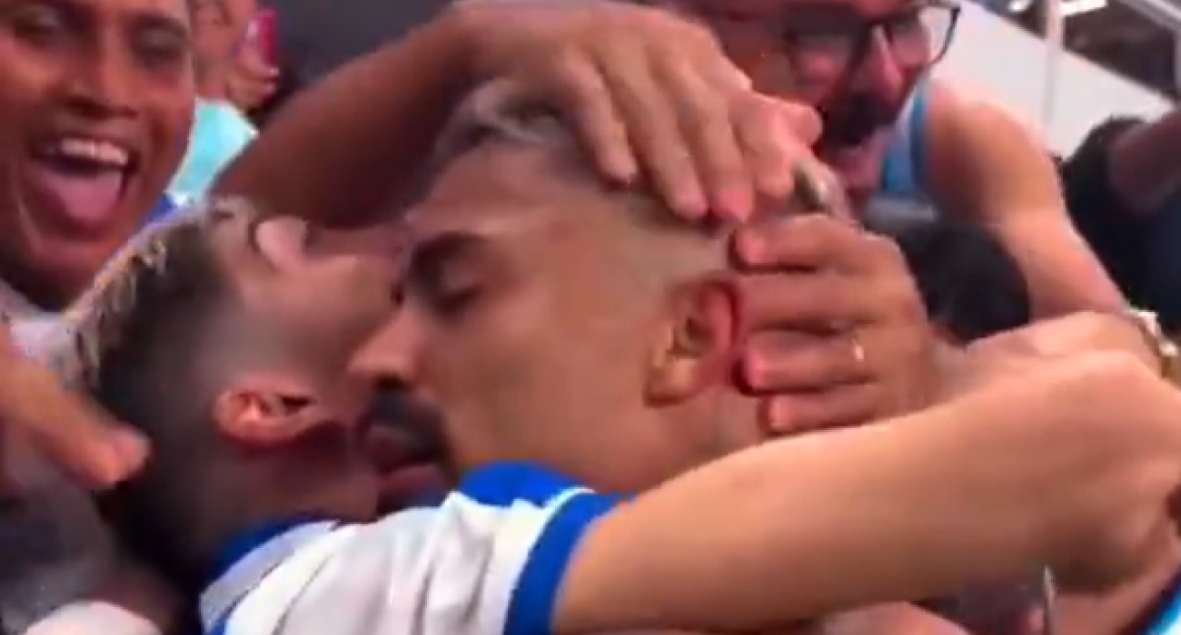Φοβερή στιγμή σε αγώνα της Βραζιλίας / Screenshot