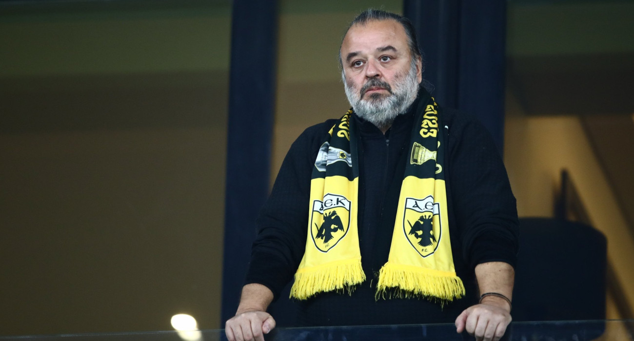 Δεν κάνει πίσω ο Ηλιόπουλος και απαιτεί δικαιοσύνη για την επίθεση σε παίκτες της ΑΕΚ στο «Καραϊσκάκης»