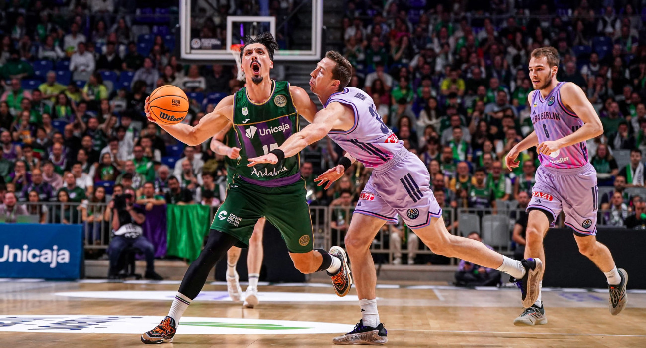 Ο Νιχάντ Τζέντοβιτς - Πηγή: FIBA