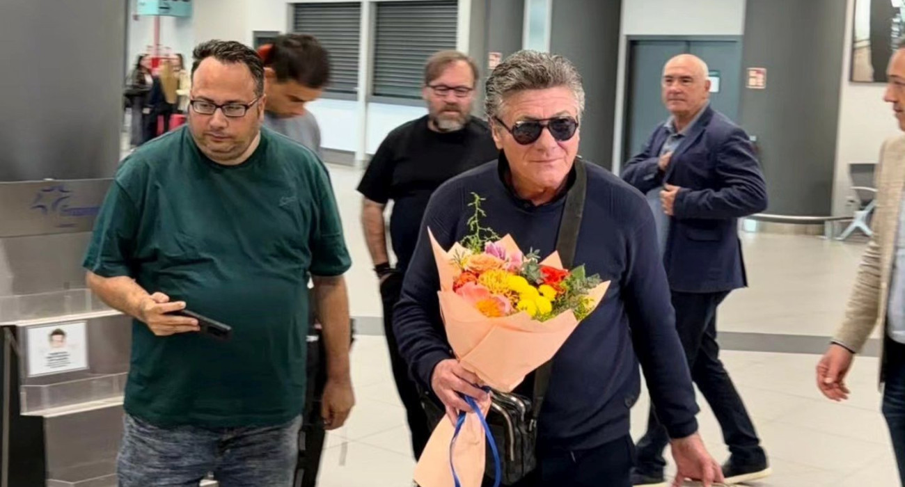 Ο Βάλτερ Ματσάρι στην άφιξή του στη Θεσσαλονίκη για λογαριασμό του Ηρακλή