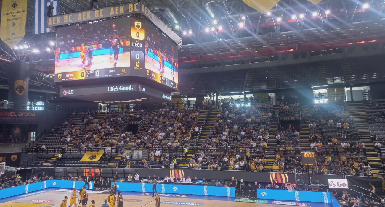 Στο πλευρό της ΑΕΚ ο κόσμος της στο Game 3 με Άρη