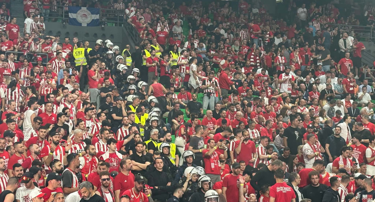 Διμοιρίες των ΜΑΤ στις κερκίδες του ΟΑΚΑ