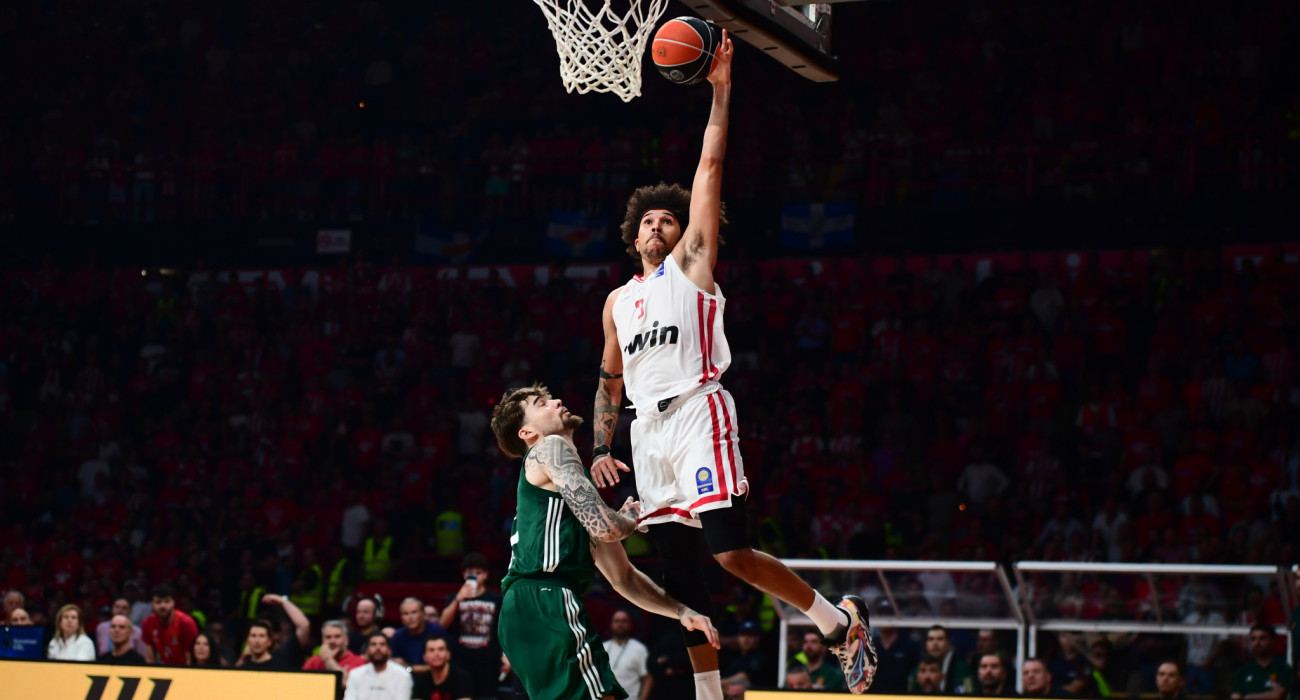 Το σχόλιο του Β.Ιωάννου για το Game 3 των τελικών ανάμεσα σε Ολυμπιακό και Παναθηναϊκό (video)