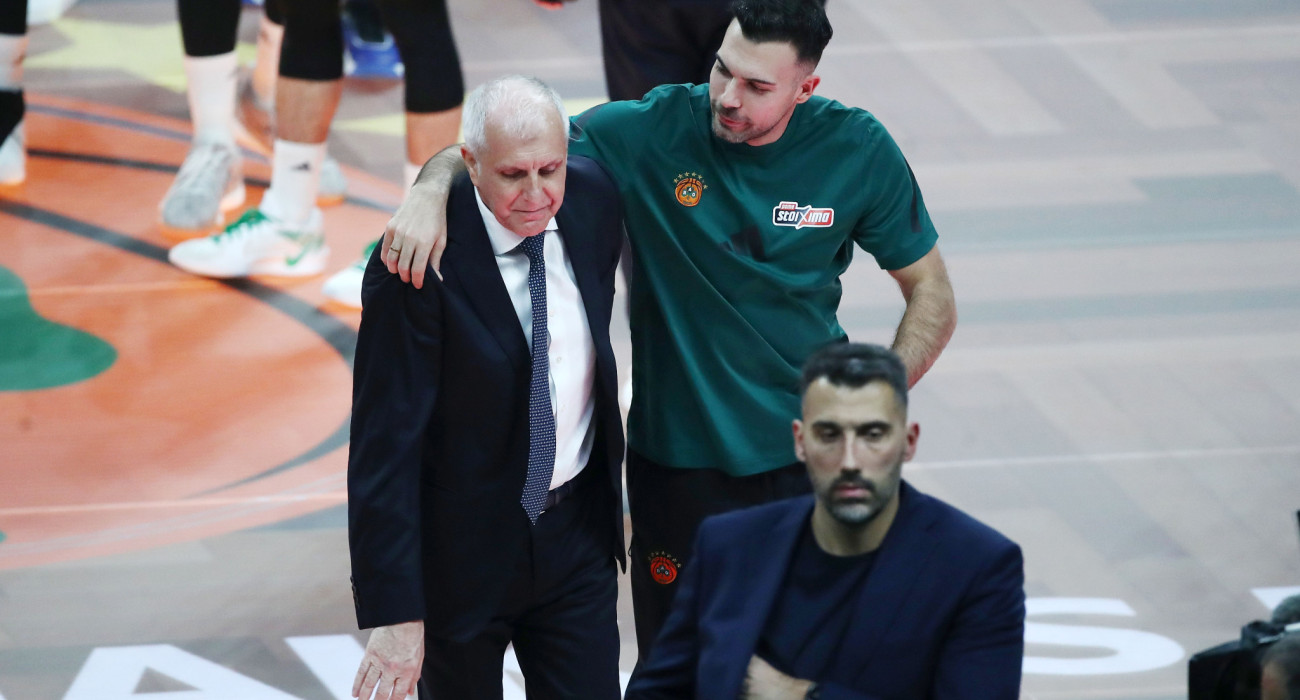 Ο Ζέλικο Ομπράντοβιτς μαζί με τον Κώστα Σλούκα/ Πηγή: Intime