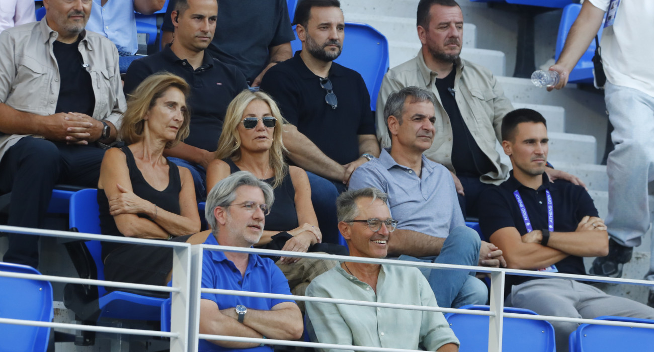 Ο πρωθυπουργός Κυριάκος Μητσοτάκης στις κερκίδες του ΟΑΚΑ για τον αγώνα της Σάκκαρη στα προημιτελικά του Athens Open / Πηγή: Eurokinissi