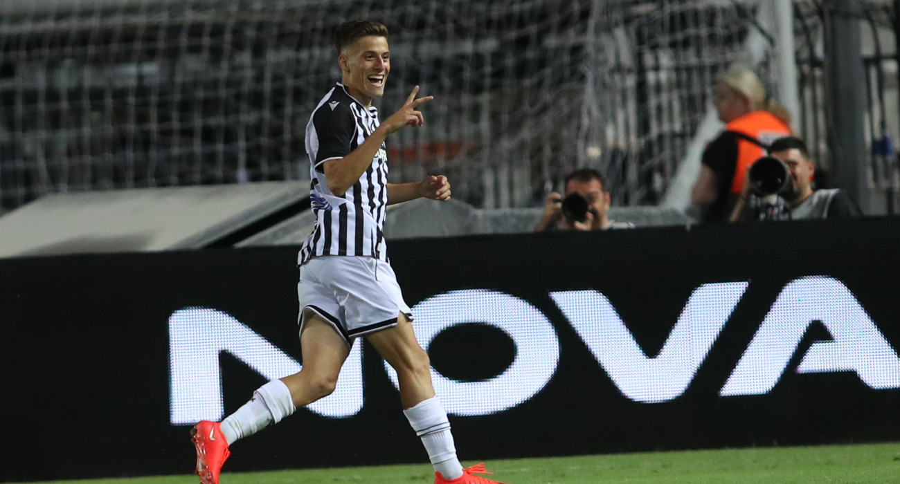 Εκπληκτικό σλάλομ του Κωνσταντέλια για το 2-0 του ΠΑΟΚ / Πηγή: Eurokinissi