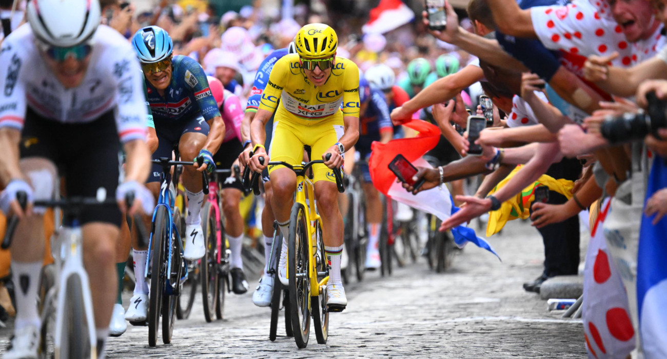 Ο Ταντέι Πογκάτσαρ στο τελευταίο ετάπ του Tour de France στο Παρίσι / IMAGO / PRESSE SPORTS