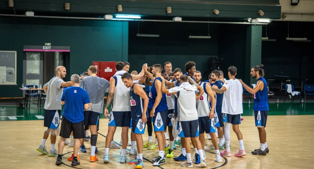 Γενική είσοδος 10 ευρώ στο Ελλάδα-Κύπρος
