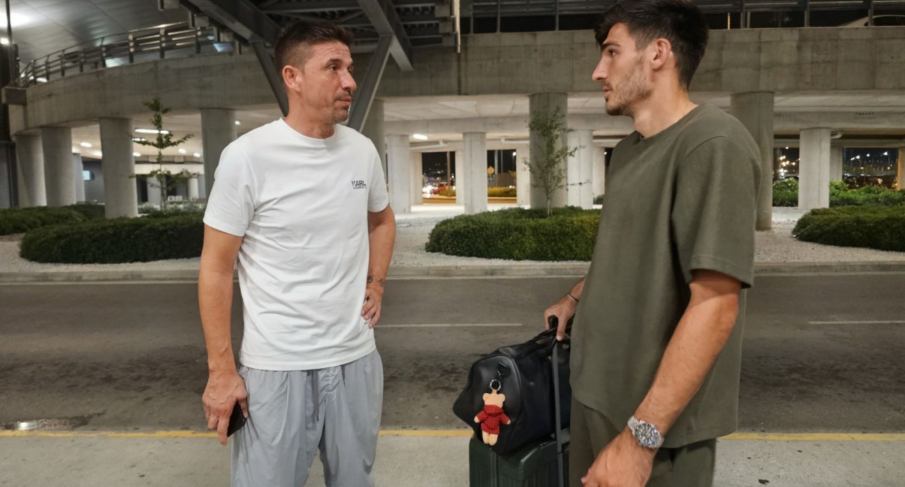 Ο Σούταλο με τον Ρουμπέν Ρέγες/Πηγή:arisfc