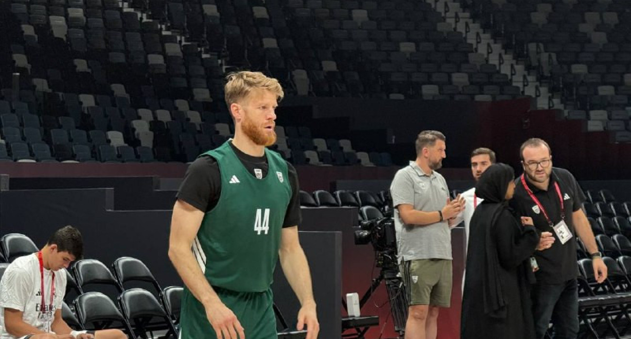 Ο Γουόκαπ στα πράσινα - Το βίντεο του Athletiko από την προπόνηση της Dubai