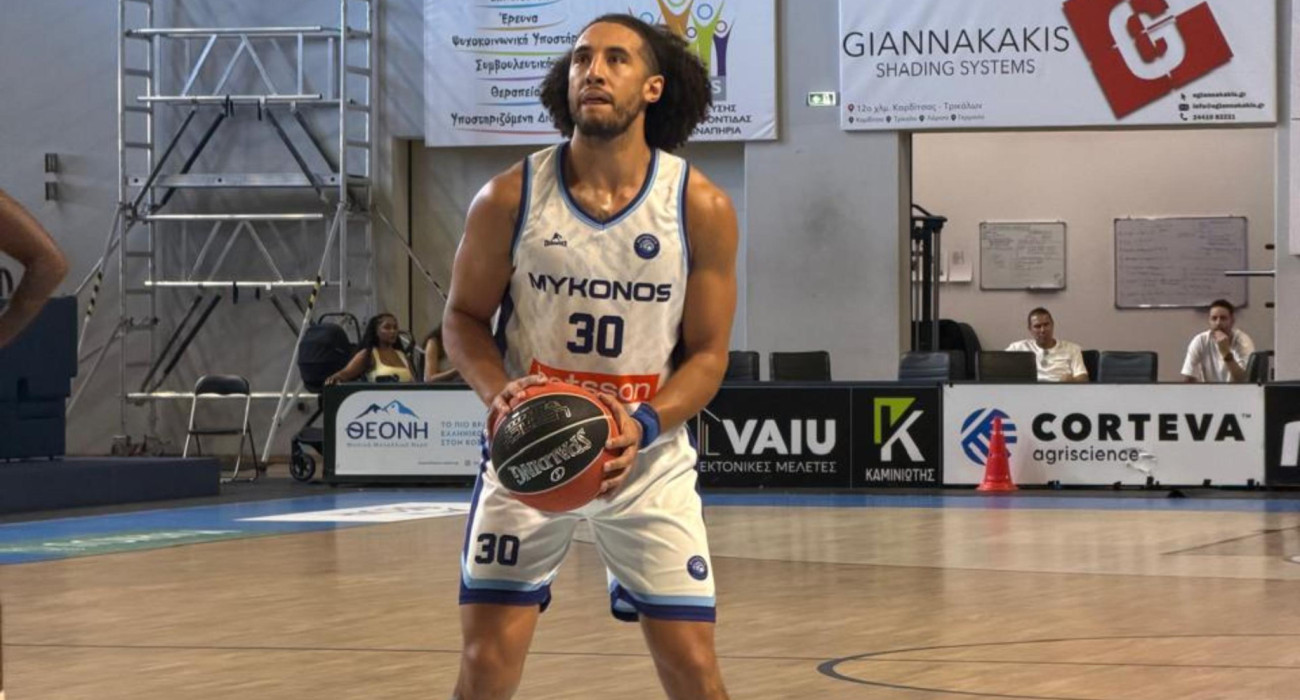 Ο Ντέιβιντ Κάναντι στο φιλικό της Μυκόνου με την Καρδίτσα / mykonosbc