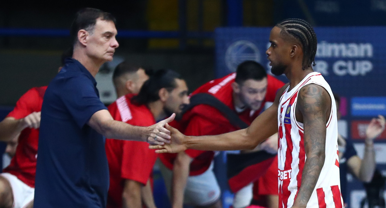 Γιώργος Μπαρτζώκας και Γιαν Μοντέρο στο Περιστέρι / Πηγή: ΙΝΤΙΜΕ