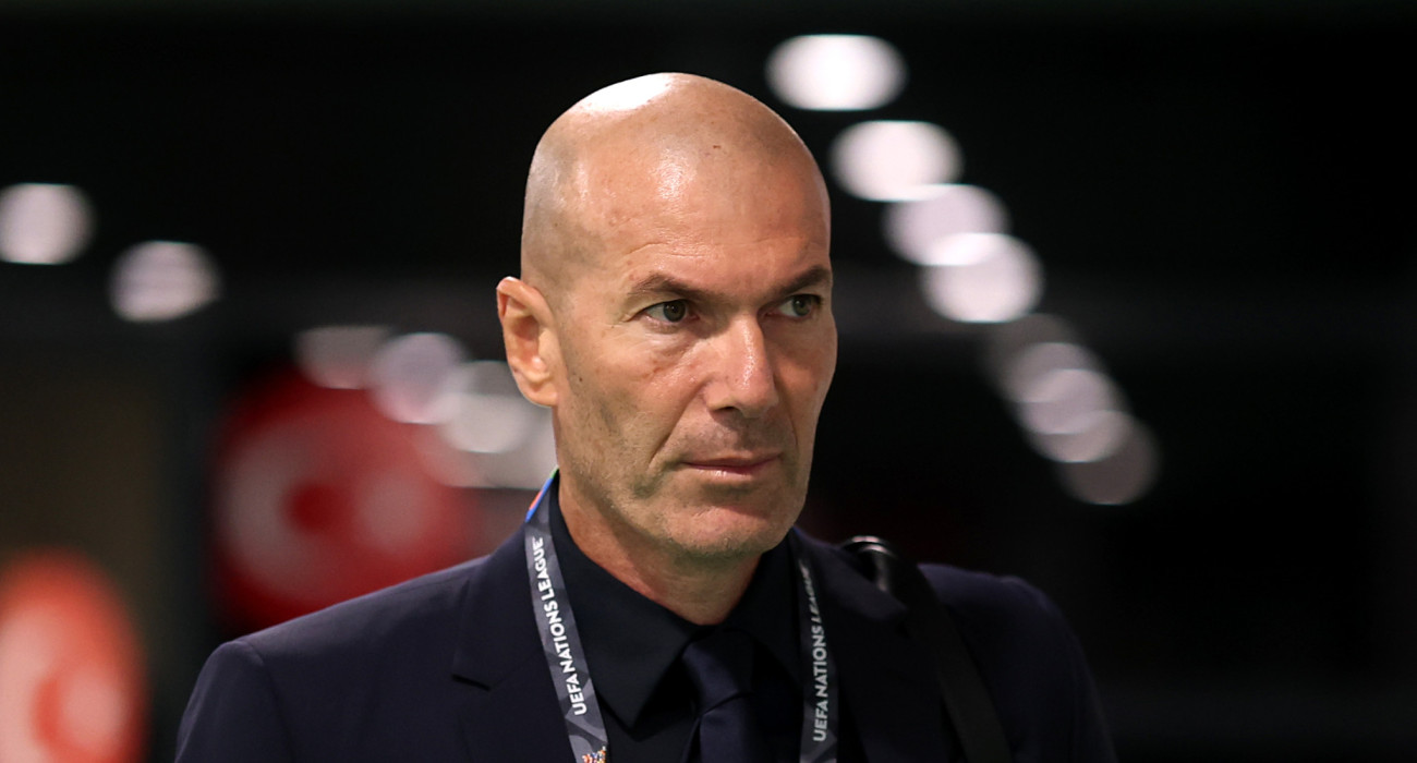 O Zινεντίν Ζιντάν/(Photo by Ahmad Mora - UEFA/UEFA via Getty Images)
