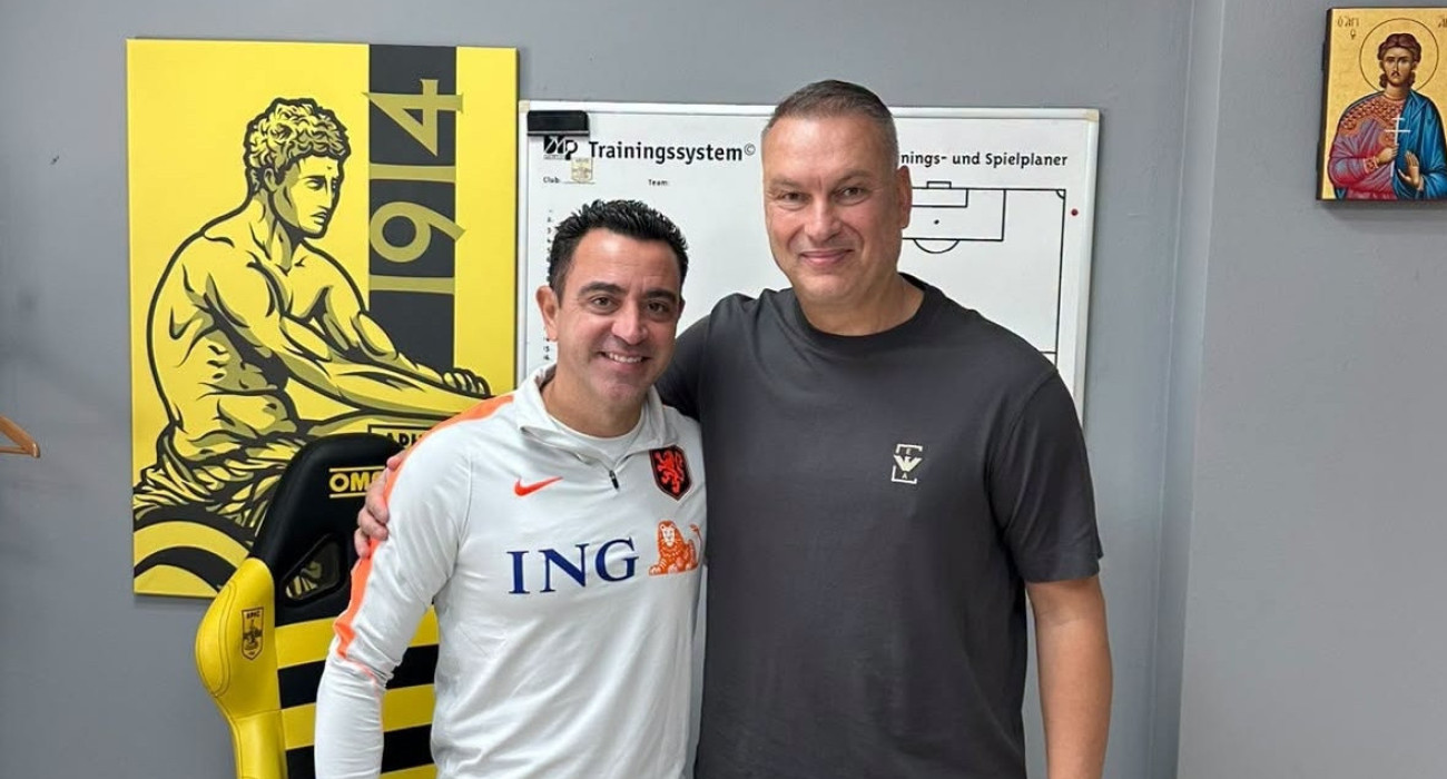 Ο Τσάβι και ο Μιχάλης Γρηγορίου / Πηγή: ARIS F.C.