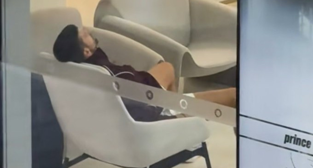 Ο Τζόκοβιτς λίγο πριν την προπόνησή του στο Πεκίνο