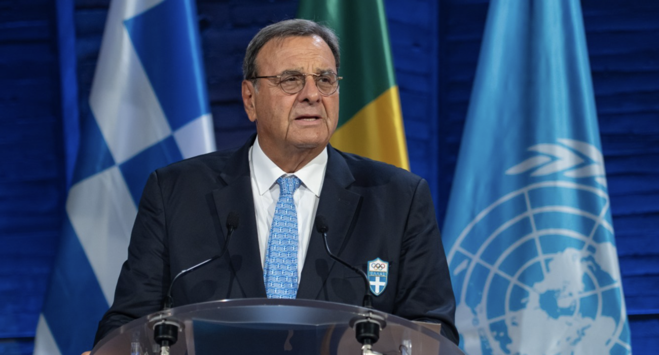 Ο Ισίδωρος Κούβελος στην ομιλία του / Πηγή: ΕΟΕ