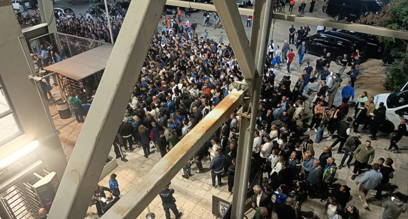 Η εικόνα της Τούμπας λίγο πριν την έναρξη του Ελλάδα - Ολλανδία