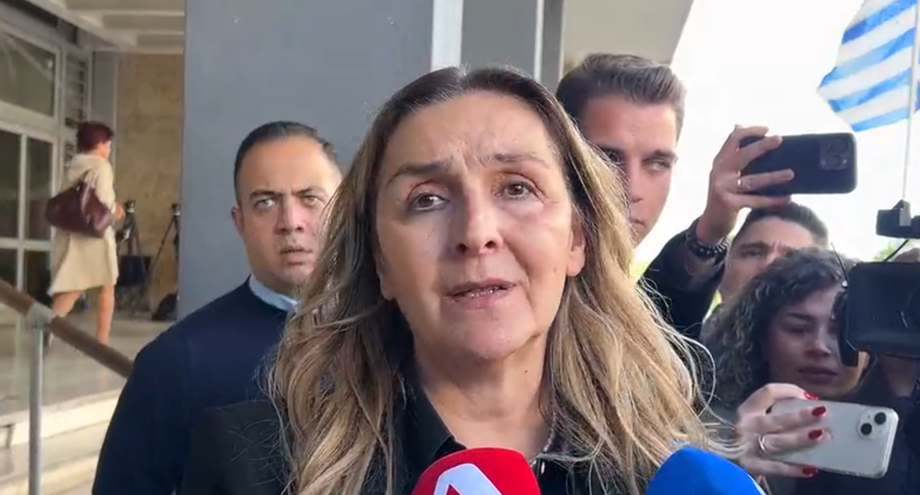 Η μητέρα του Άλκη Καμπανού, Μελίνα Κακουλίδου / Screenshot