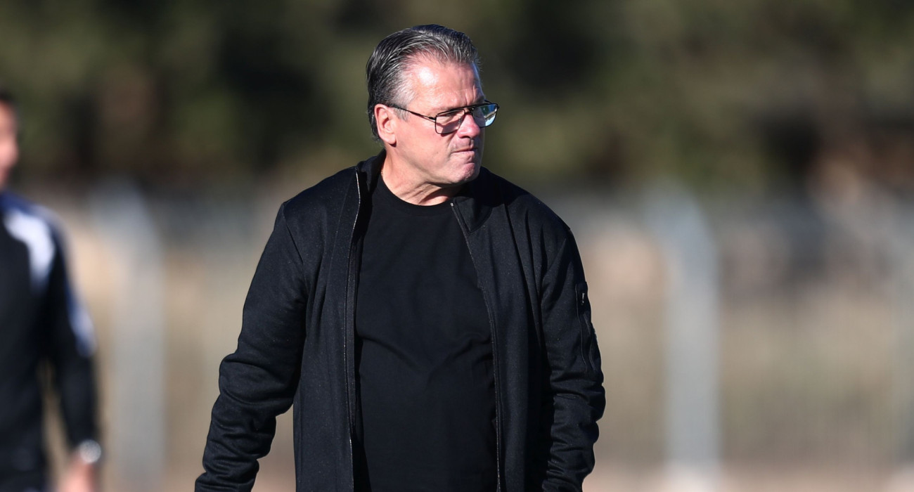 Σούλης Παπαδόπουλος: «Μπορούσαμε ένα γκολ κόντρα στον Ολυμπιακό - Κόσμημα ο Ελ Αραμπί»