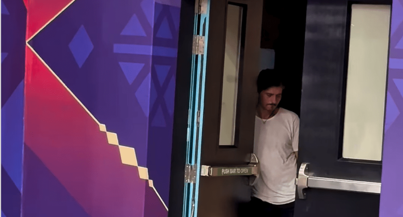 «Σκασμένος» ο Γιαννακόπουλος - Από που έβλεπε τα τελευταία λεπτά (video)