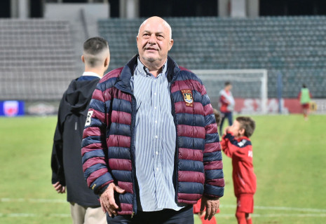 Νέα αντίδραση Μπέου για Παπαπέτρου: «Κύριε Λανουά έχετε εκτεθεί ανεπανόρθωτα»