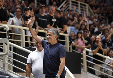 Ο Τέλης Μυστακίδης υποκλίθηκε στον κόσμο του ΠΑΟΚ