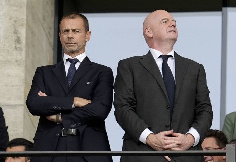 Ο «πόλεμος» συνεχίζεται: Η FIFA κατηγορεί την UEFA για «παρενόχληση» του Ινφαντίνο
