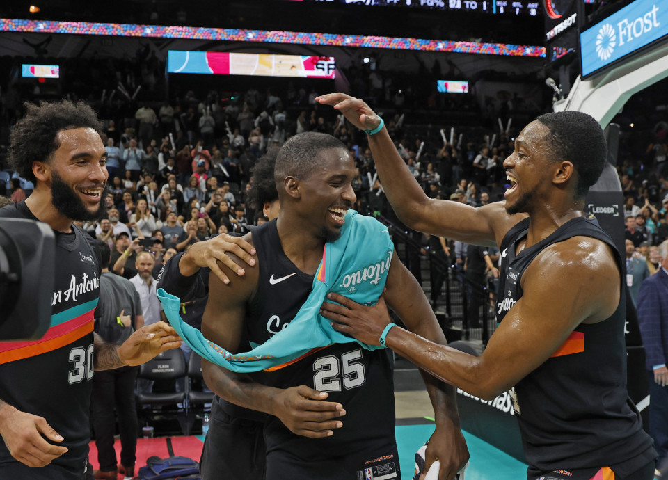 Τζόουνς-Γκαρσία και Ολυμπιακός: Αναλυτής του NBA αποκαλύπτει στo Αthletiko τις προθέσεις των Σπερς