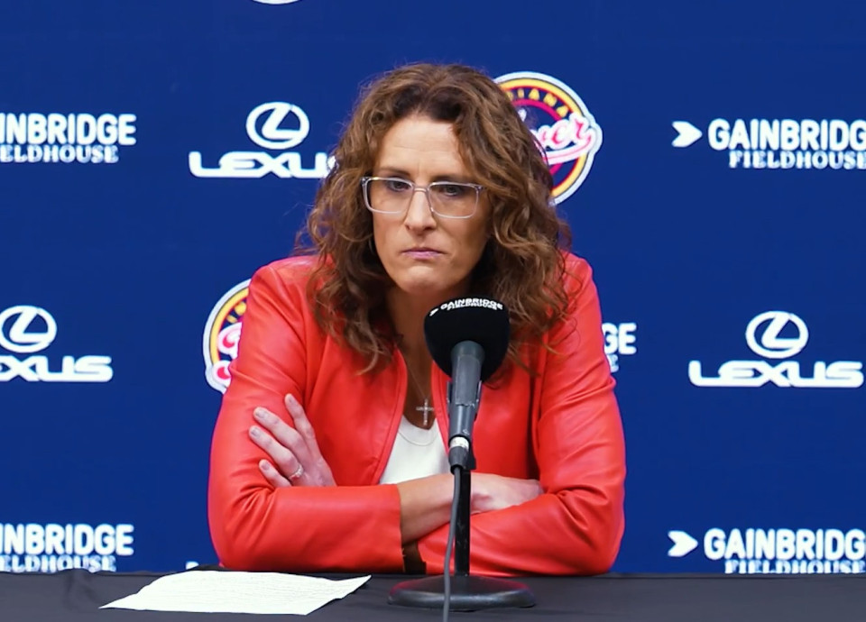 Απίστευτο ξέσπασμα προπονήτριας στο WNBA: «Να πάνε στο διάολο!» (video)