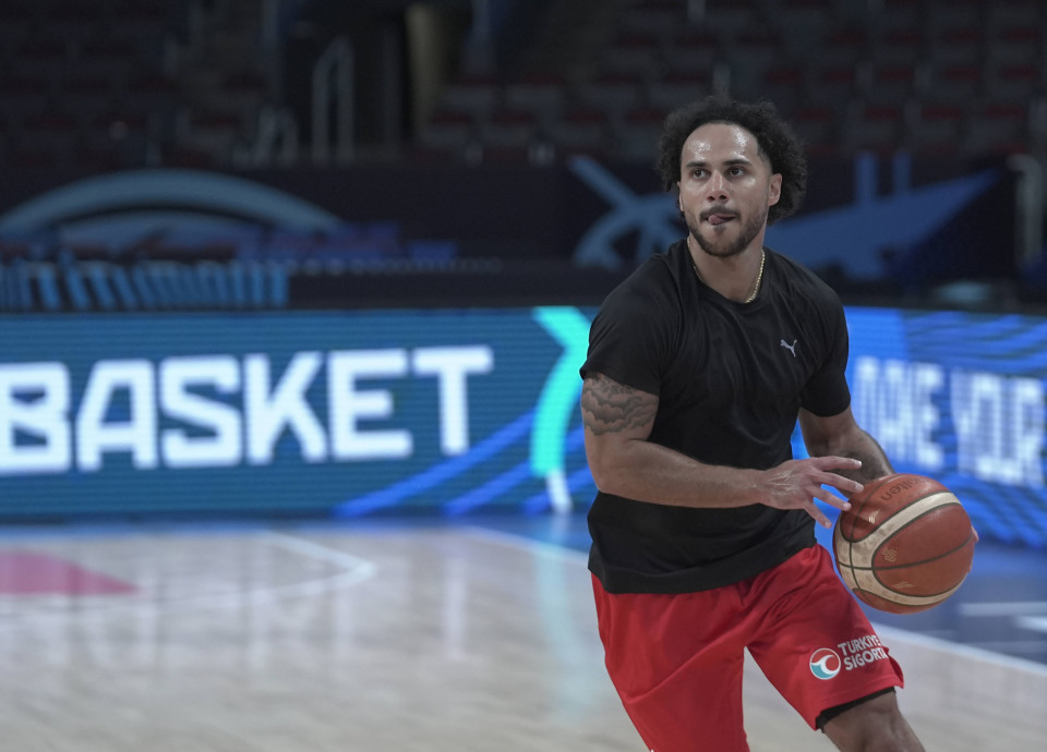 Χωρίς Λάρκιν η Φενέρμπαχτσε κόντρα στον Παναθηναϊκό