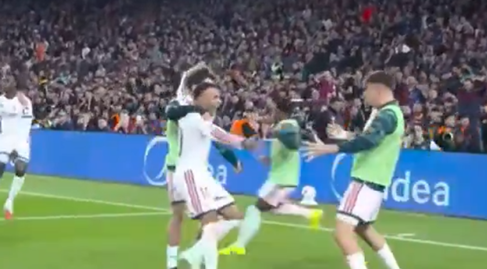 «¡Qué golazo!»: Το γκολ - ποίημα της Ρεάλ Μαδρίτης που έφερε τη σπουδαία νίκη στο Clasico (video)