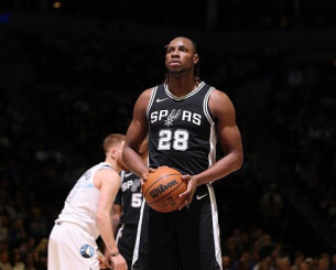 Δημοσίευμα από τη Σερβία στέλνει τον NBAer Τσαρλς Μπάσι στην Παρτίζαν